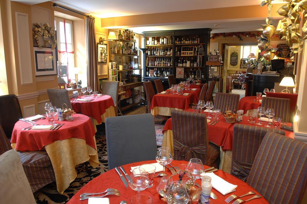 Hostellerie Du Prieure Saint-Prix  Luaran gambar