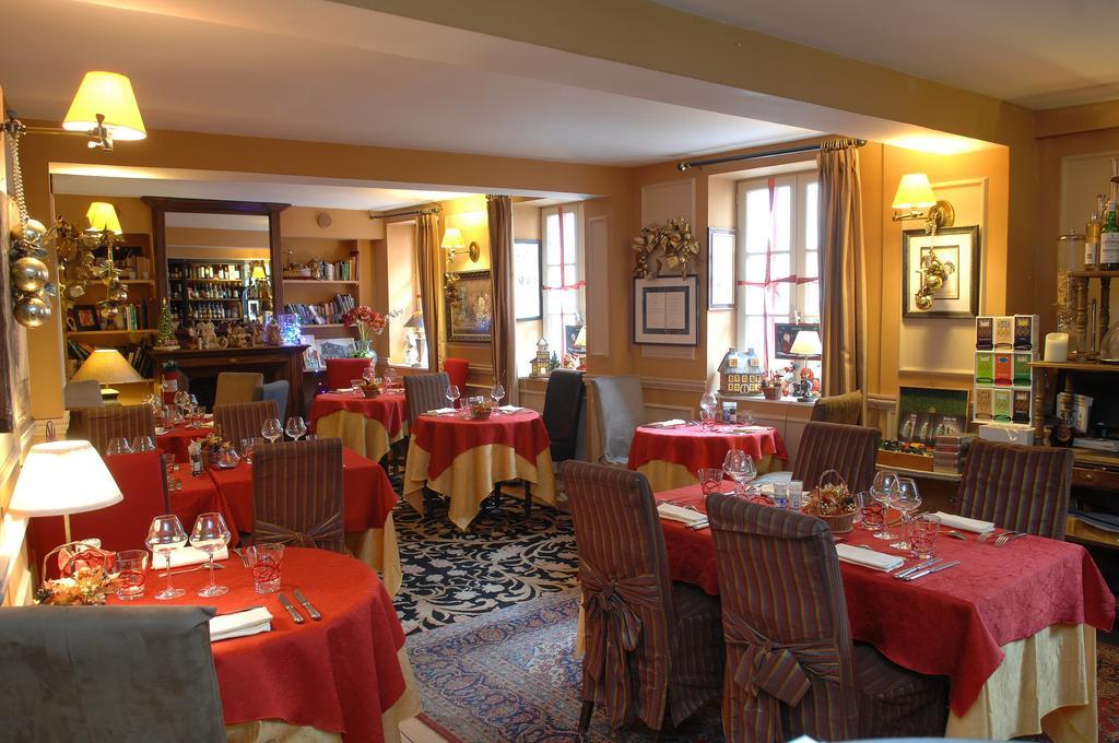 Hostellerie Du Prieure Saint-Prix  Luaran gambar