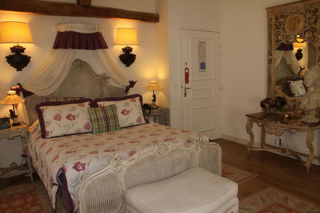 Hostellerie Du Prieure Saint-Prix  Luaran gambar