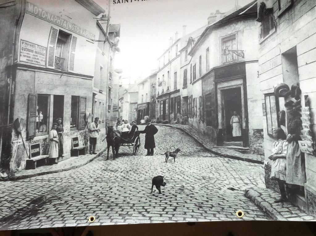 Hostellerie Du Prieure Saint-Prix  Luaran gambar