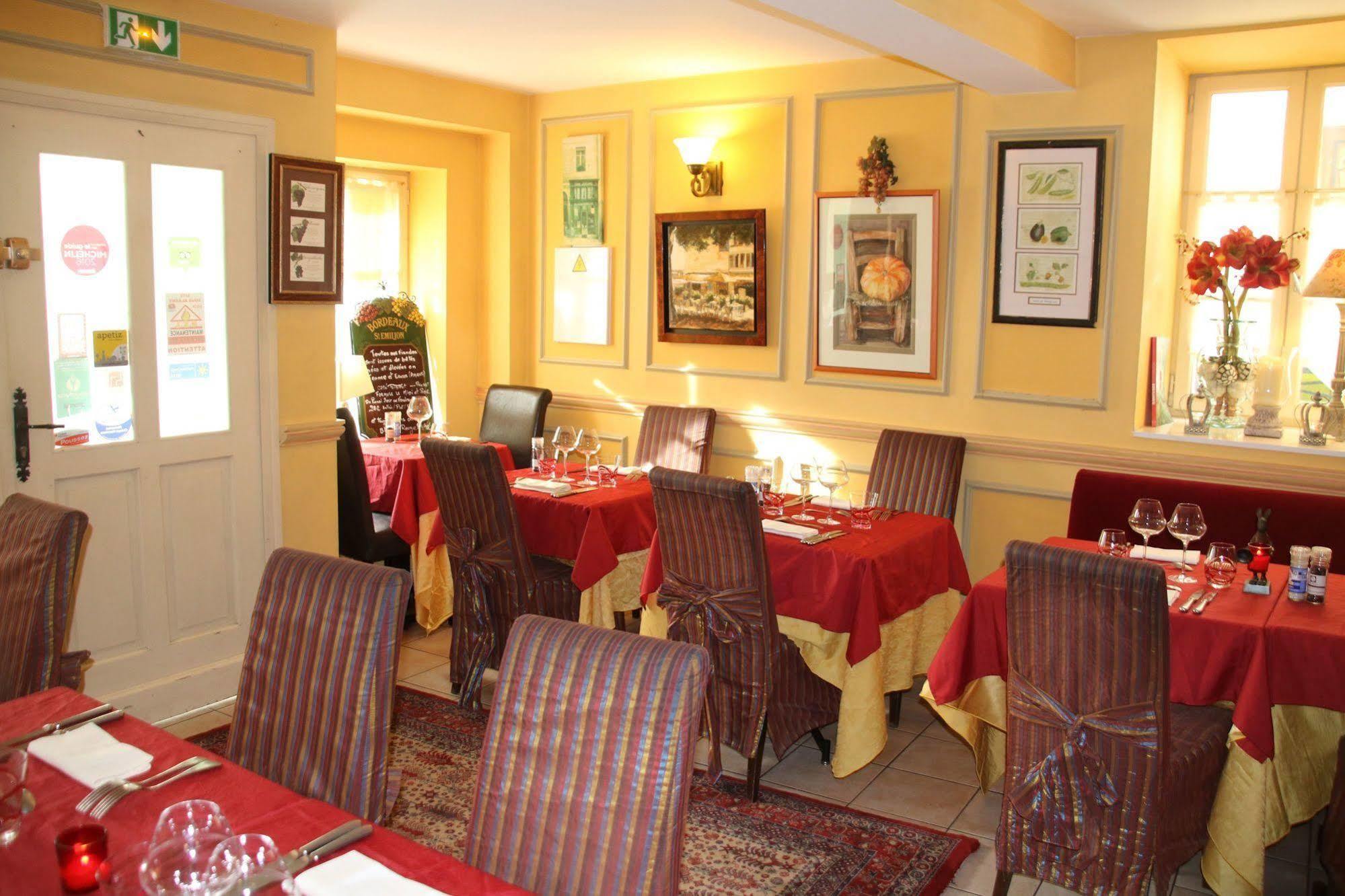Hostellerie Du Prieure Saint-Prix  Luaran gambar