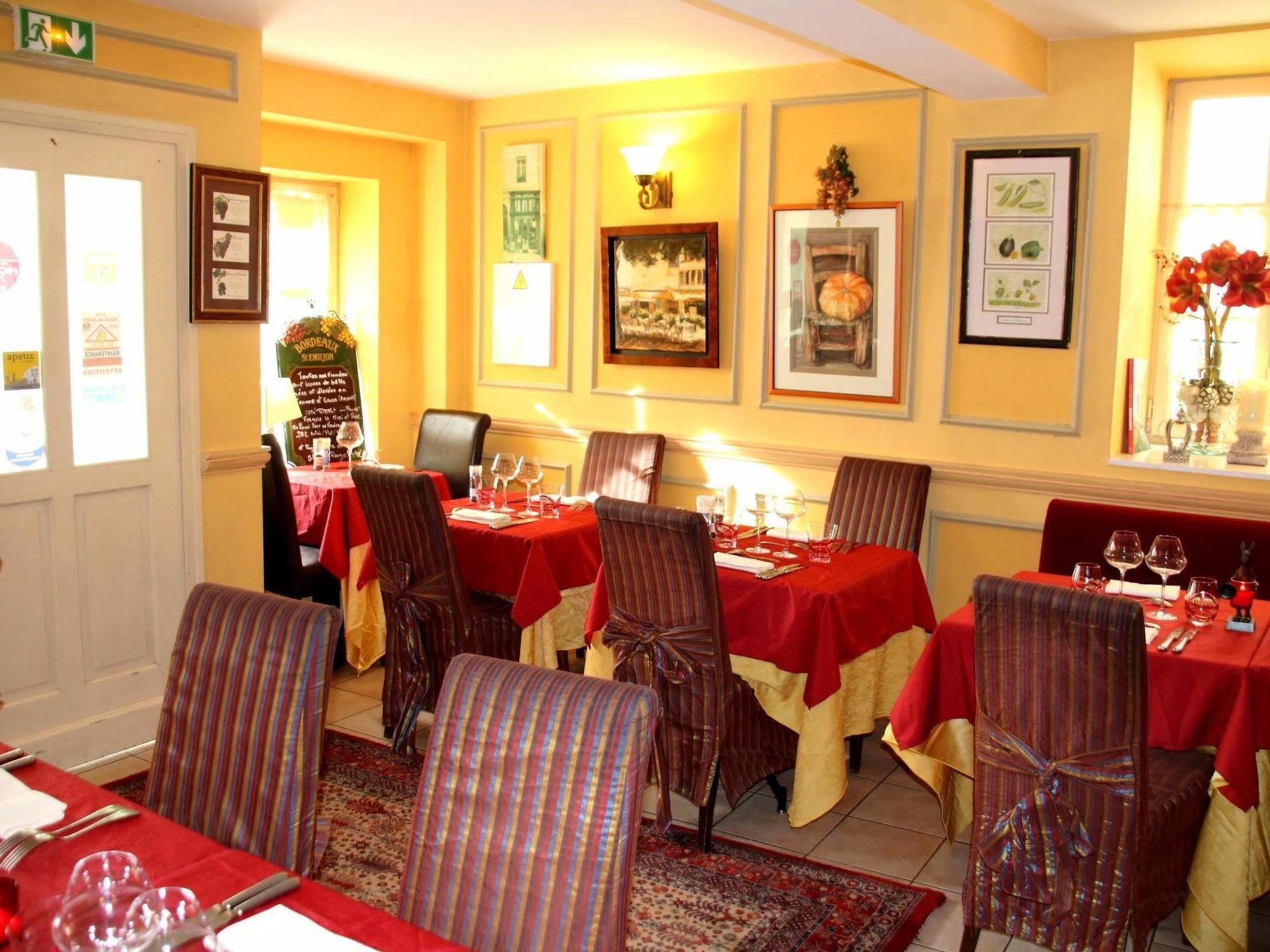 Hostellerie Du Prieure Saint-Prix  Luaran gambar