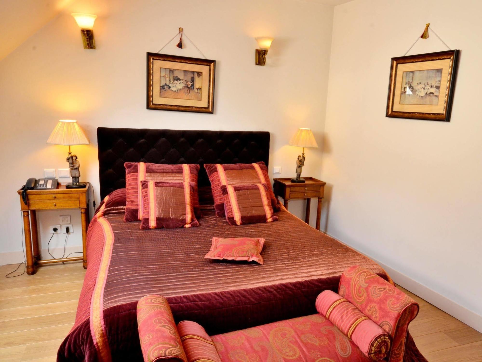 Hostellerie Du Prieure Saint-Prix  Luaran gambar